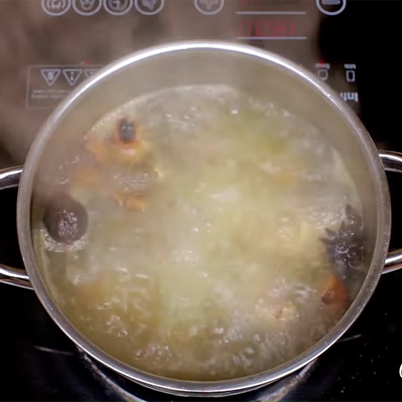 Step 2 Simmer the bones for Beef Pho with Red Sauce