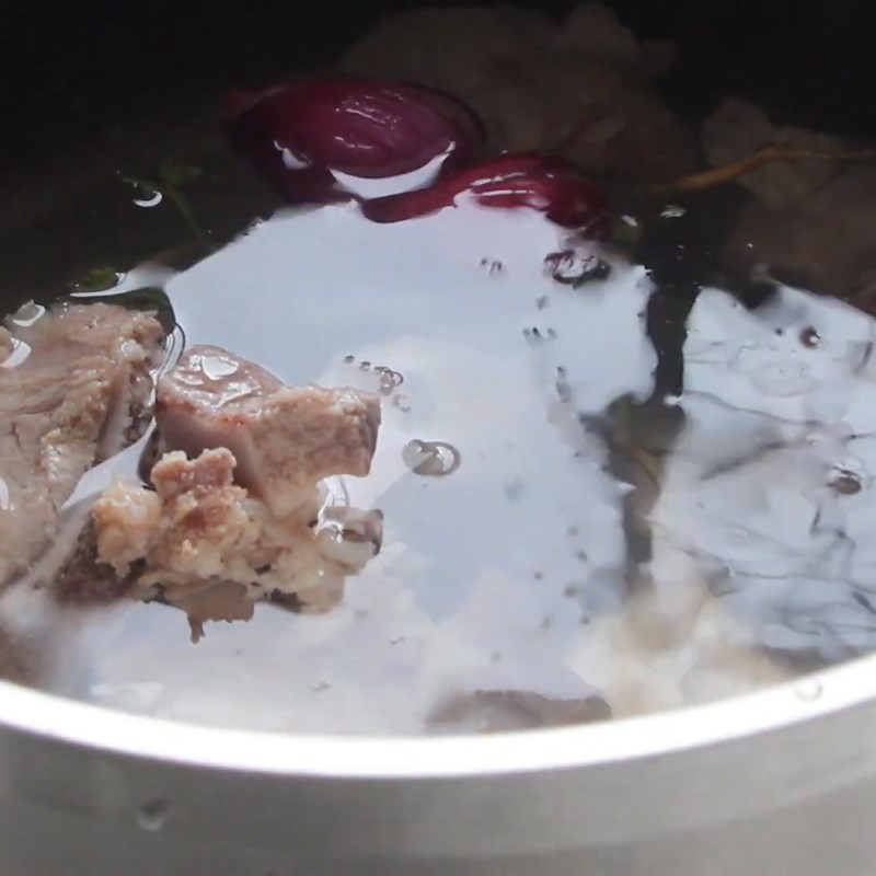 Step 2 Simmer the pork bones Nghệ An noodle soup pork bones