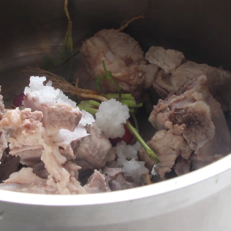 Step 2 Simmer the pork bones Nghệ An noodle soup pork bones