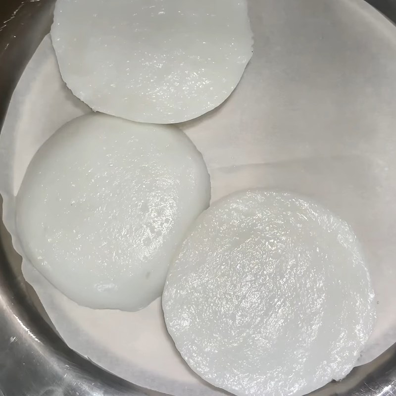Step 4 Steaming the Cake Hue Rice Cake
