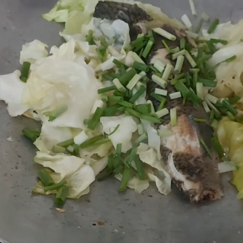 Step 4 Steamed Fish Steamed Snakehead Fish with Cabbage