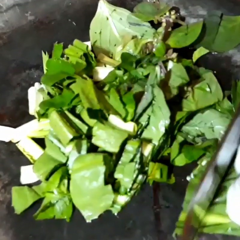 Step 2 Prepare Other Ingredients for Sour Soup with Flower Sprouts