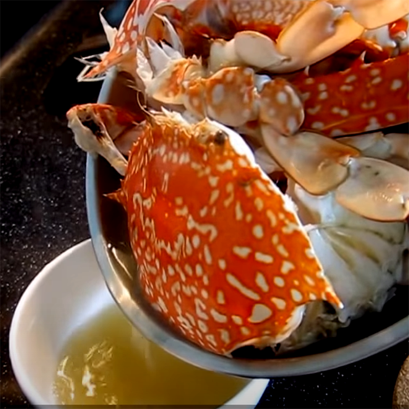 Step 2 Steam the Crab for Crab Porridge