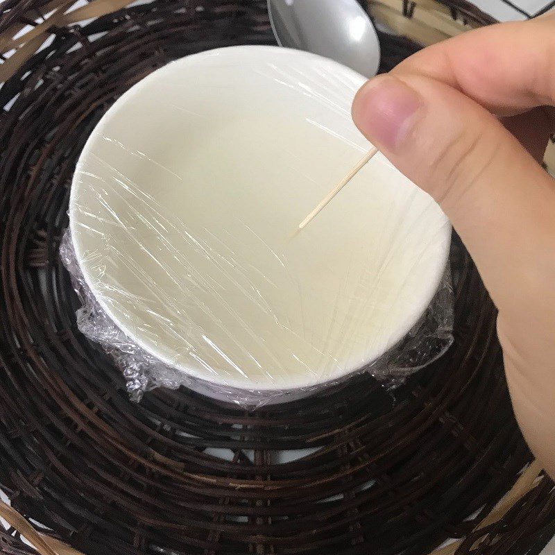 Step 3 Steamed egg whites and milk Steamed egg whites with fresh milk