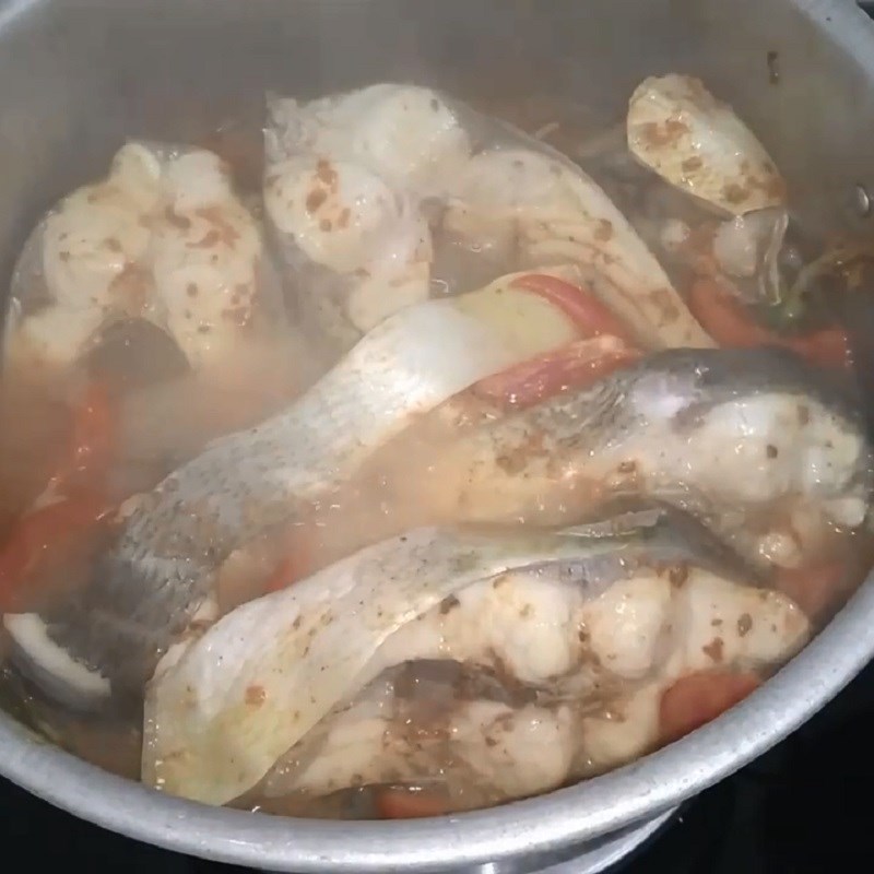 Step 3 Steaming the dish Fish steamed with beer