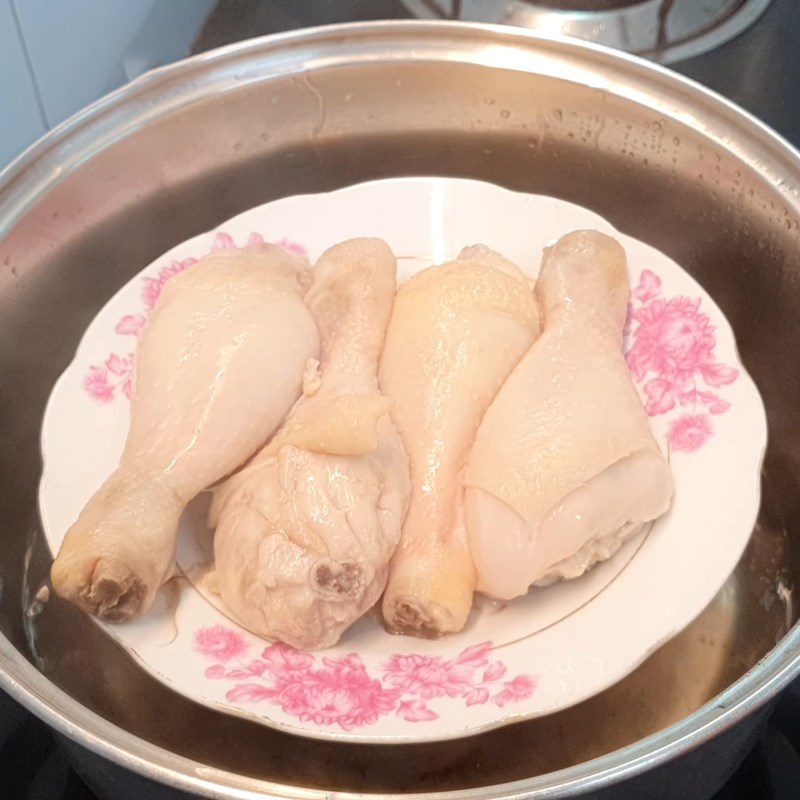 Step 2 Steaming and Marinating Chicken Thighs Honey Fried Chicken Thighs