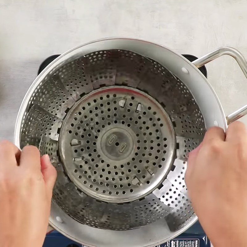 Step 2 Steaming Sticky Rice with Thai Coconut Cream