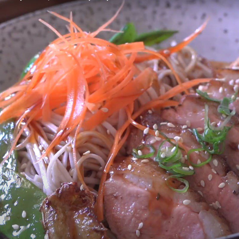 Step 5 Completion Soba noodles with teriyaki sauce