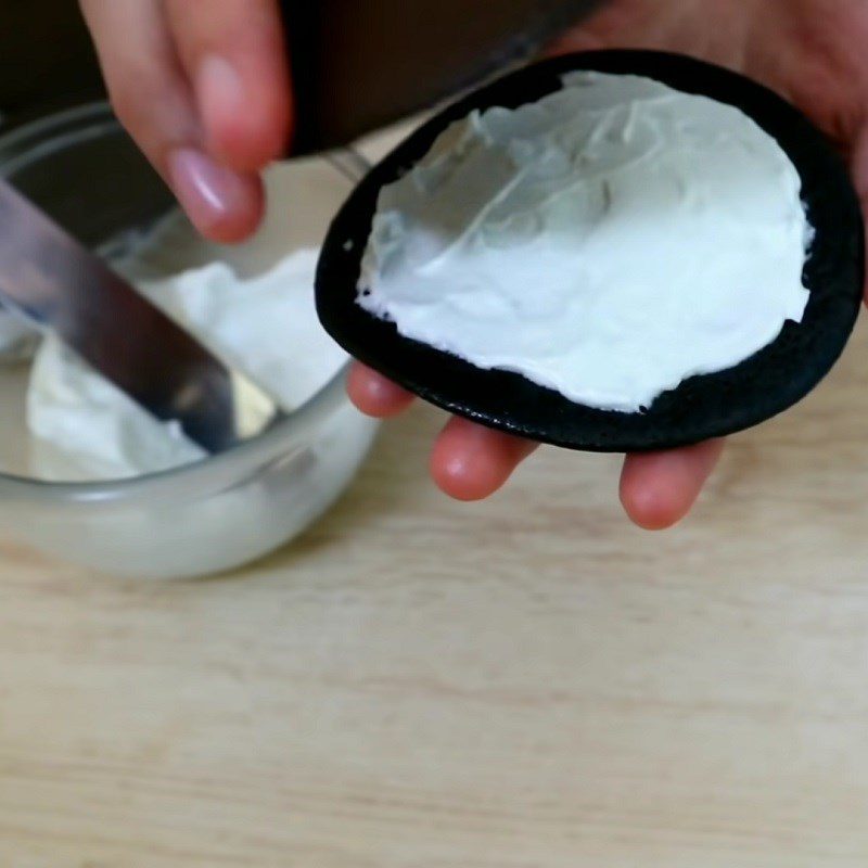 Step 6 Completion Oreo fried cake with cream filling
