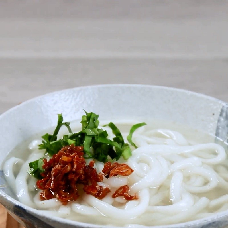 Step 5 Completion of Mackerel noodle soup in Da Nang