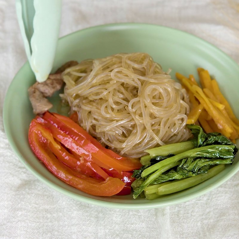 Step 6 Completion Korean-style colorful noodles