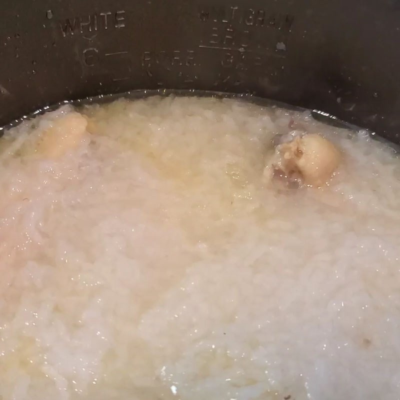 Step 3 Completion Chicken porridge cooked in Cuckoo rice cooker