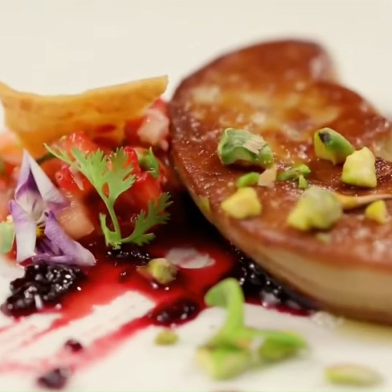 Step 4 Completion Seared foie gras
