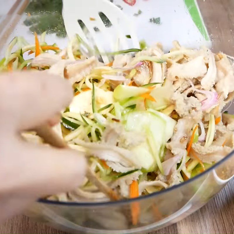 Step 5 Completion of Beef Tripe Salad (nộm)