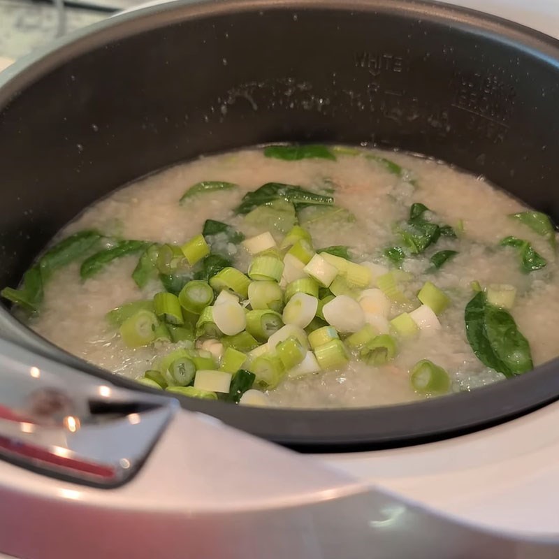 Step 3 Completion Pork Rib Porridge cooked with Cuckoo rice cooker