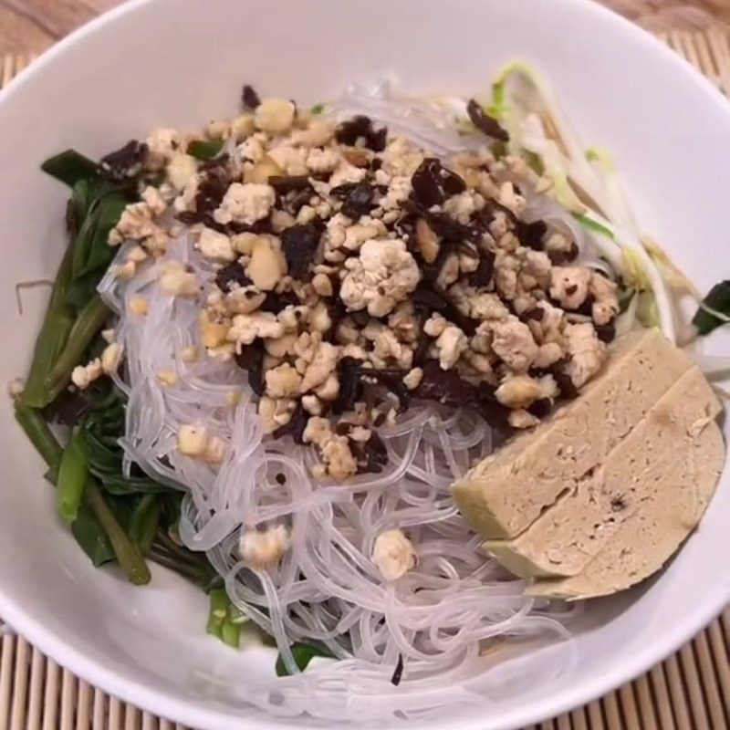 Step 5 Completion Vegetarian Vermicelli (Recipe shared from TikTok Vegetarian Kitchen XANH)