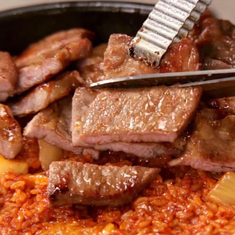 Step 5 Completion of Kimchi Fried Rice with Beef