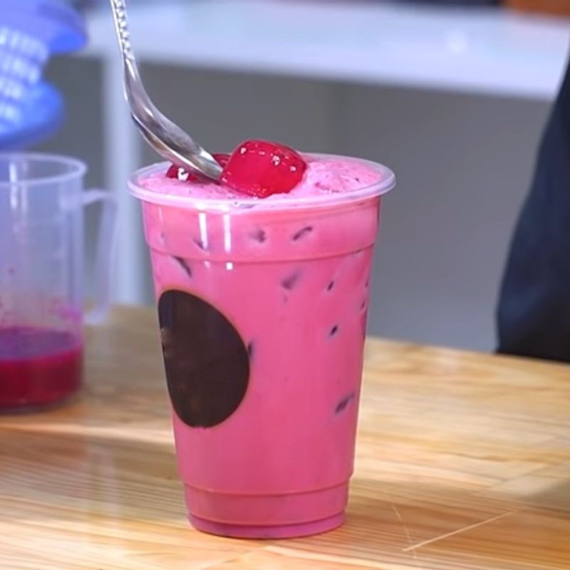 Step 6 Completion Red dragon fruit milk tea