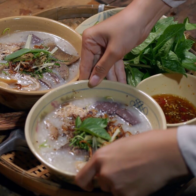 Step 5 Final Product Tri Tôn Beef Congee