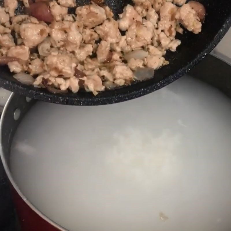 Step 7 Complete the porridge Tràm mushroom porridge with shrimp and meat