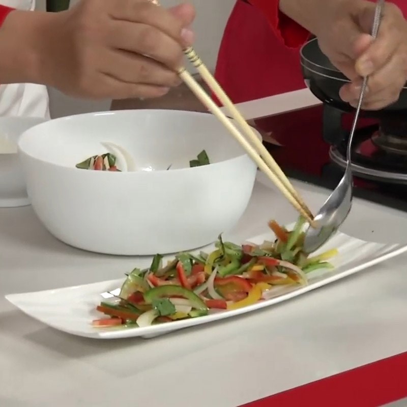 Step 5 Finish the salad Basil salmon salad