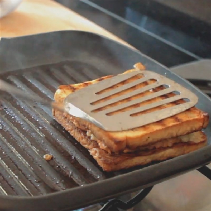 Step 4 Completion of Tuna Cheese Sandwich