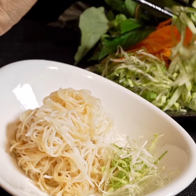 Step 3 Completion of Vegetarian Noodles with Tofu