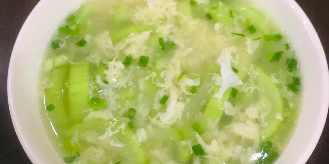how to cook bau soup with delicious egg for lunch 17870