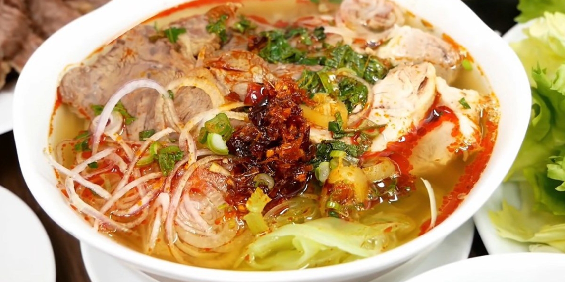 how to cook beef noodle soup with electric pressure cooker delicious simple 08942