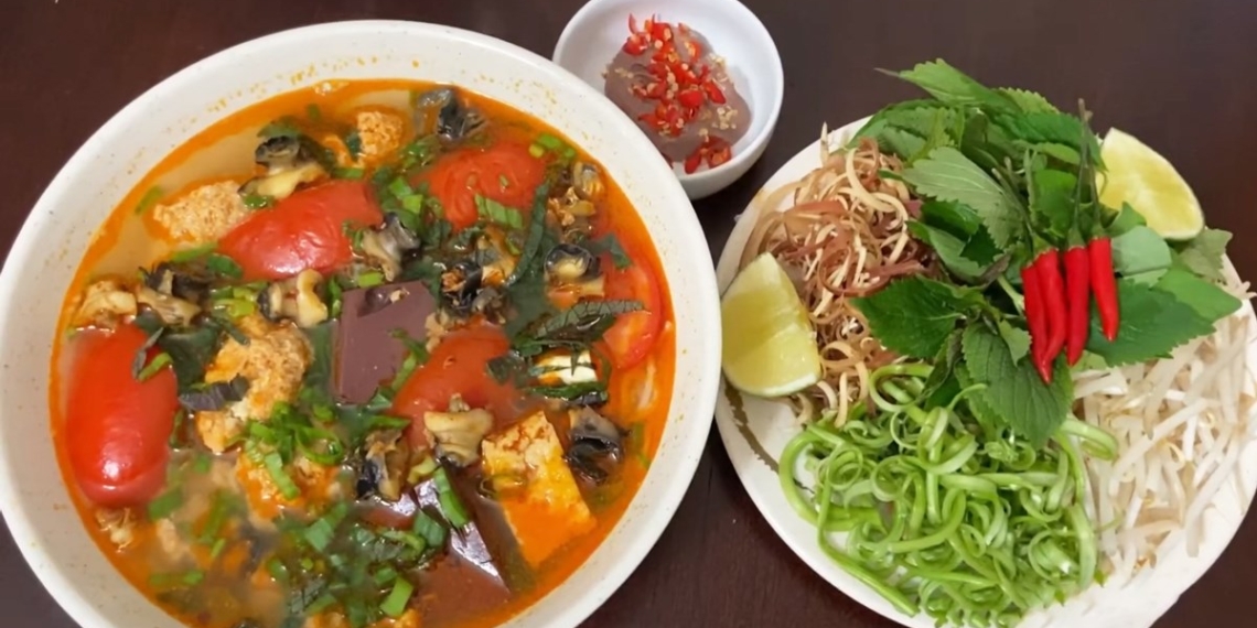 how to cook crab noodle soup northern style delicious full flavor 09559