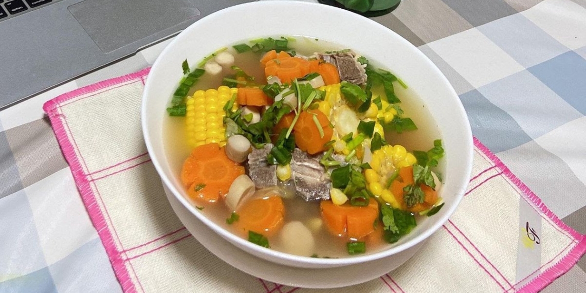 how to cook sweet corn soup with tender pork ribs delicious and satisfying for lunch 13380