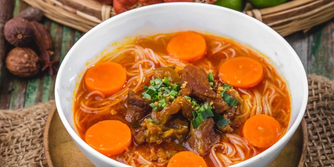 how to make delicious soft and tender beef noodle soup 01795