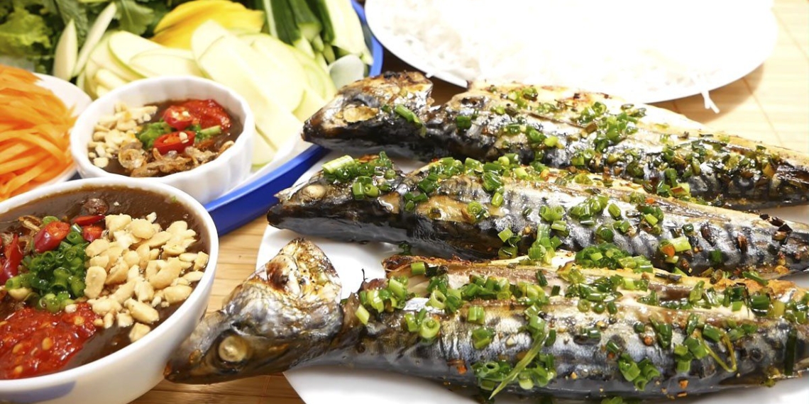 how to make grilled fish with sweet savory onion sauce appealing at 04104