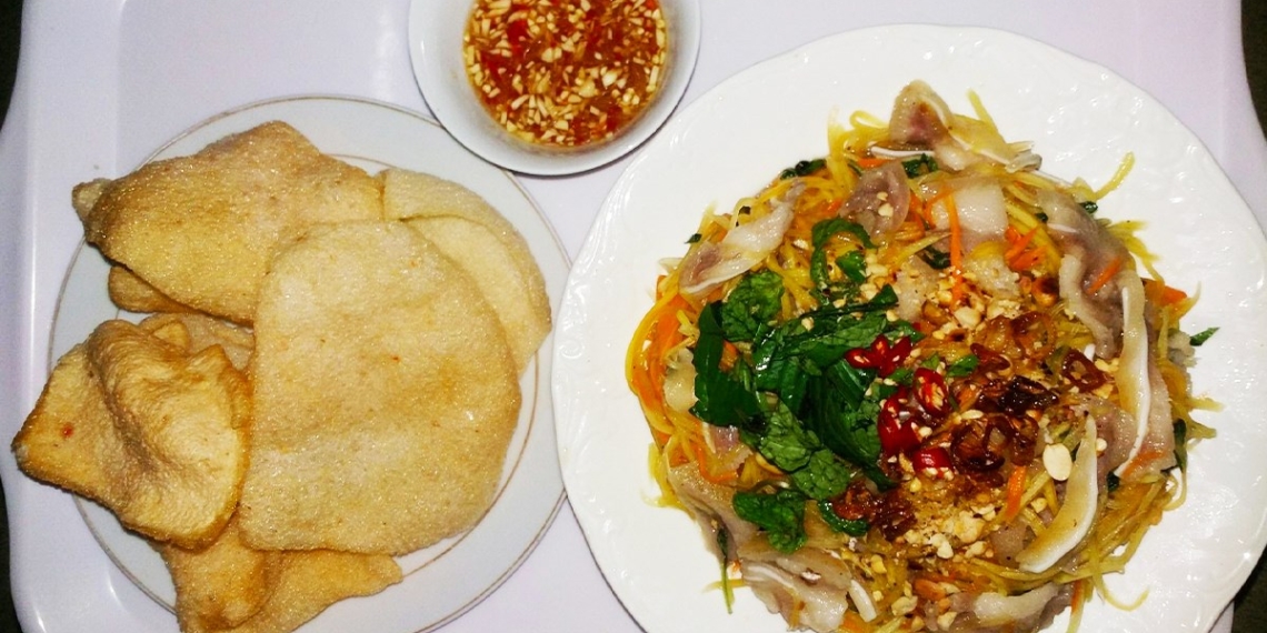 how to make papaya salad with sweet sour dai heo delicious 12887