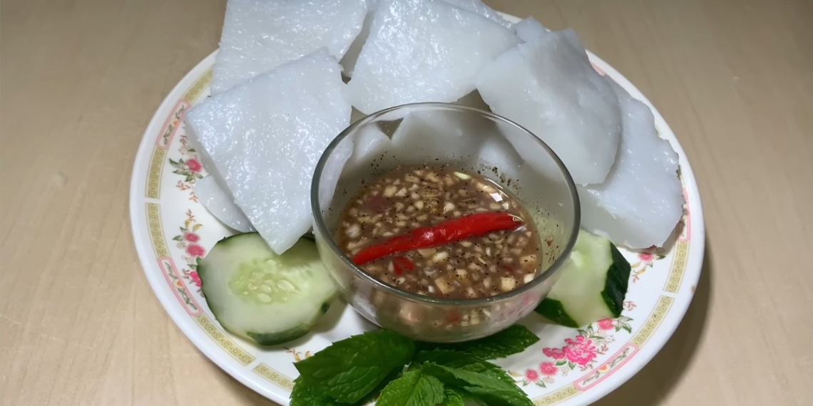 how to make soft and fragrant hue steamed cake simple at home 15436