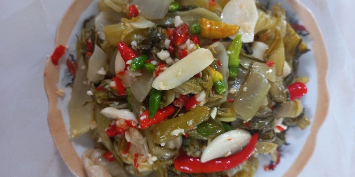 how to make sour pickled mustard with spicy chili very attractive for 12318