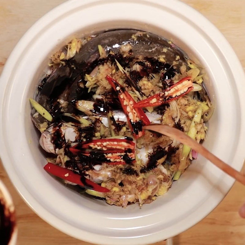 Step 3 Cooking fish Snakehead fish with galangal