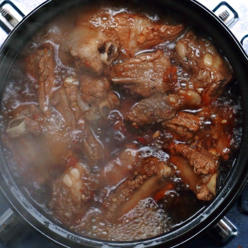 Step 5 Pork Ribs Braised with Pineapple