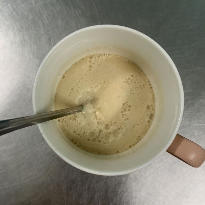 Step 1 Activate the yeast Bread roll with pork floss and egg sauce