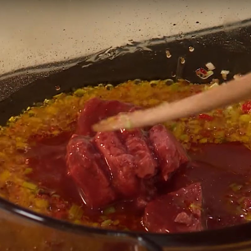 Step 2 Making red fermented tofu sauce Young jackfruit braised with red fermented tofu