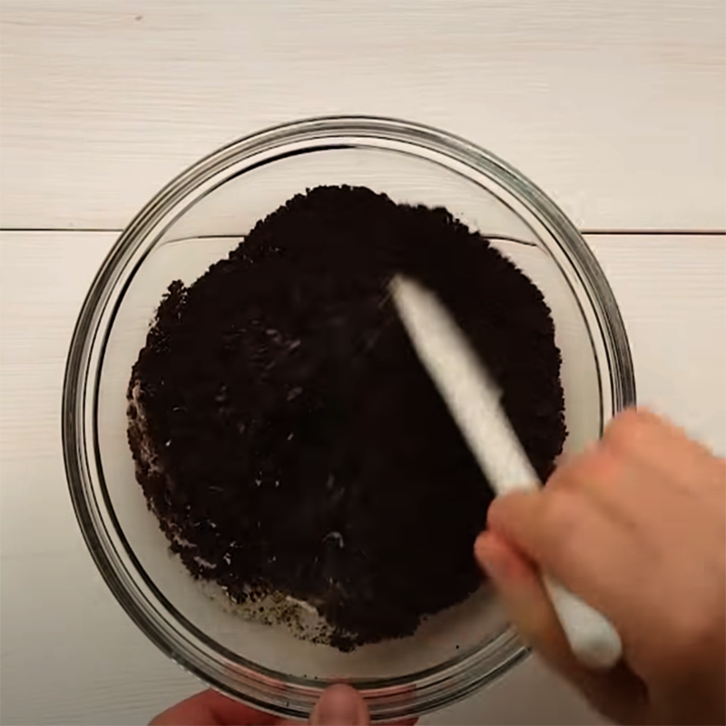 Step 1 Make the cake base Mint Chocolate Cake