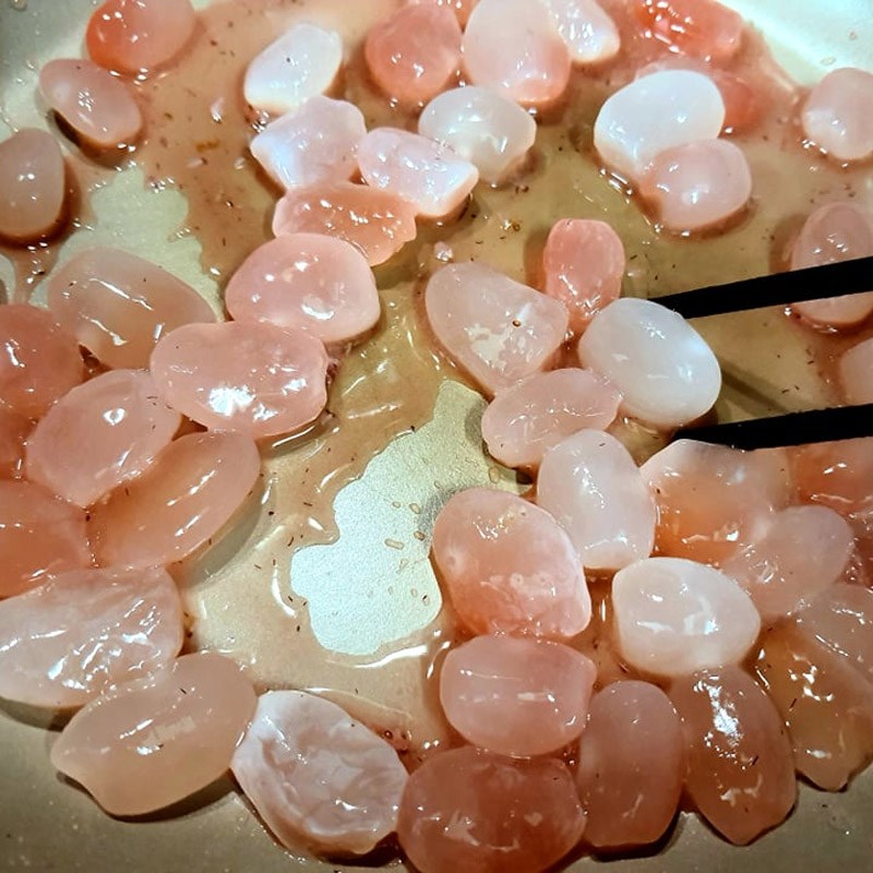 Step 3 Making strawberry coated jackfruit seeds Strawberry coated jackfruit seeds