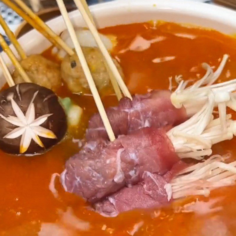 Step 3 Making tomato satay hotpot Tomato satay hotpot