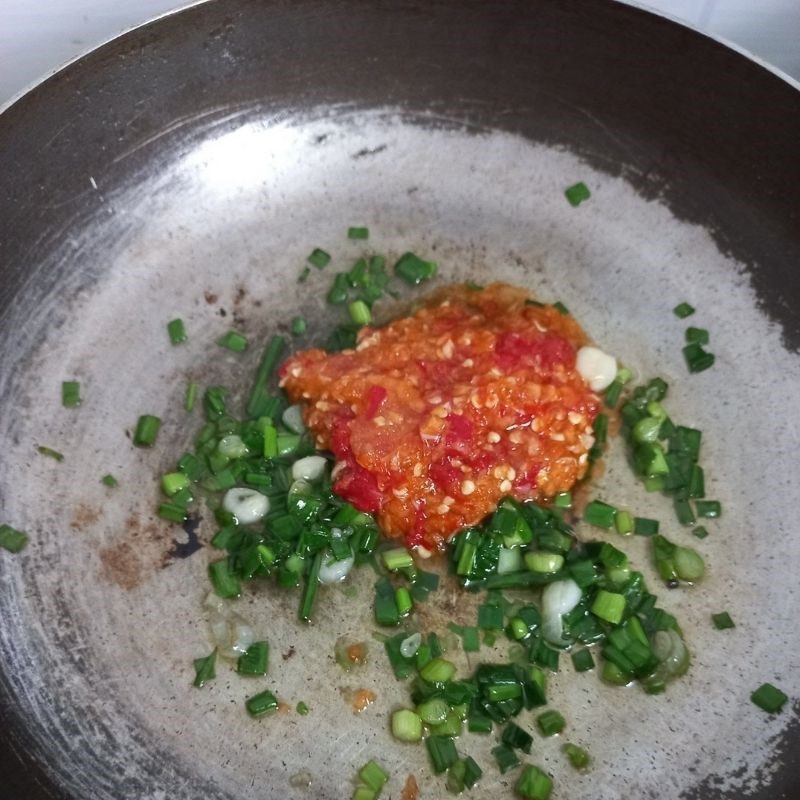Step 4 Make Green Onion Oil Fried Eggplant with Fish Sauce