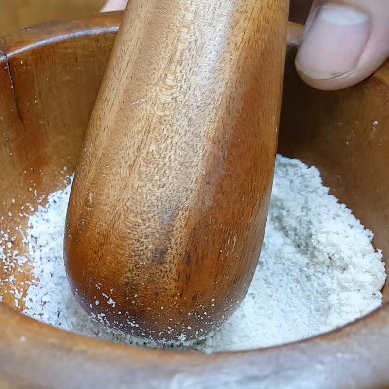 Step 4 Make sesame salt Brown rice sesame salt