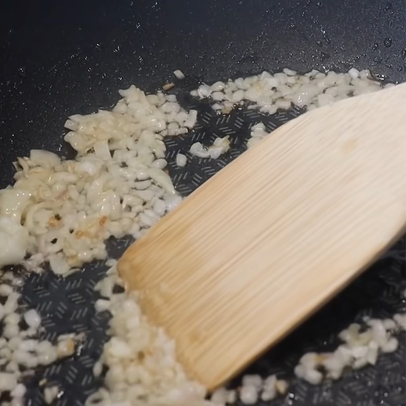 Step 1 Make the filling for the rice cake Rice cake from leftover rice