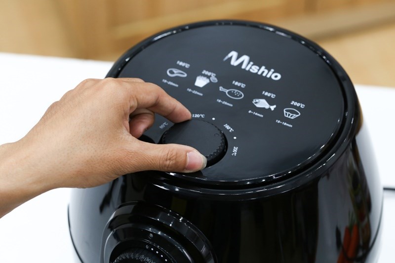Step 3 Preheat the air fryer Reverse yogurt