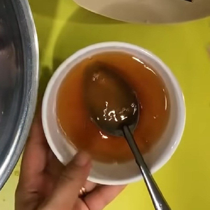 Step 2 Make the dipping sauce Crispy mo fish