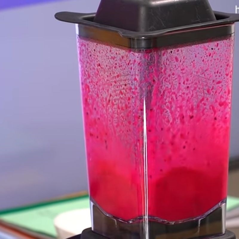 Step 3 Making dragon fruit puree Dragon fruit milk tea