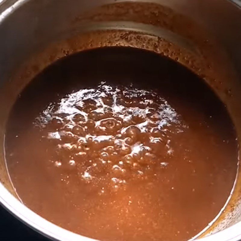 Step 2 Making the sauce Roast pork bread sauce